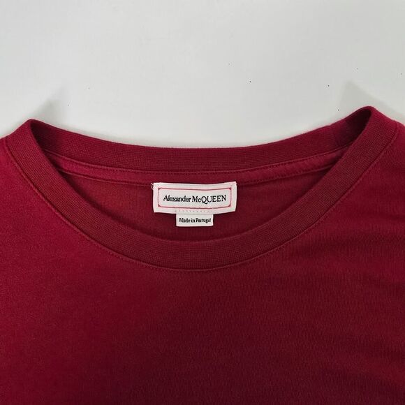 ALEXANDER MCQUEEN Logo Tape T-Shirt Tee Size L Red Crewneck Cotton Short Sleeve - Picture 11 of 12